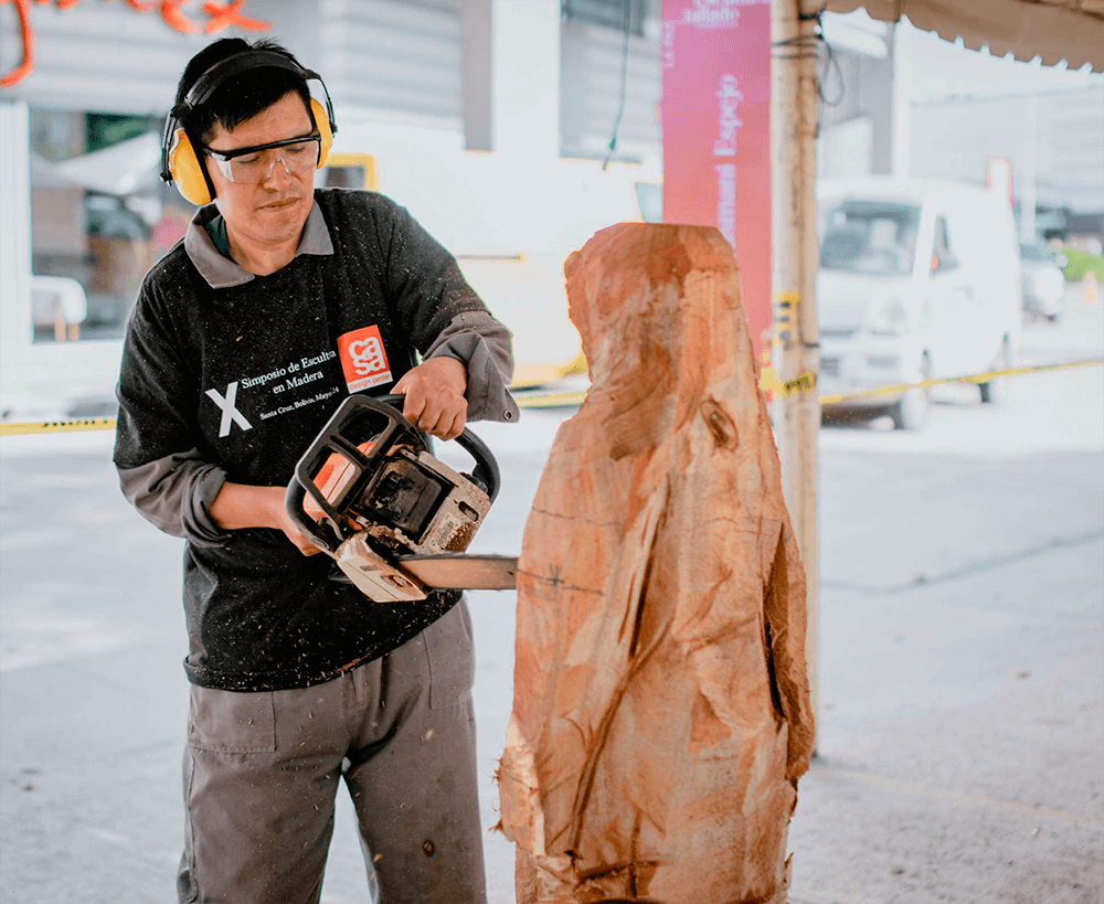 X SIMPOSIO DE ESCULTURA EN MADERA “Madera convertida en arte”