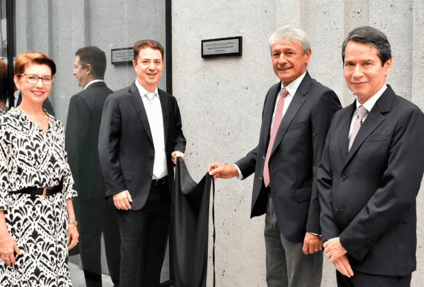 El edificio central del BANCO GANADERO es premiado como una obra arquitectónica que revaloriza el centro histórico de Santa Cruz