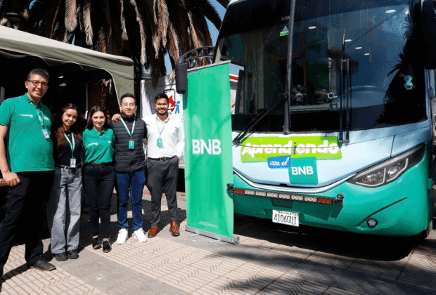 Bus del BNB: acercando la educación financiera a la población