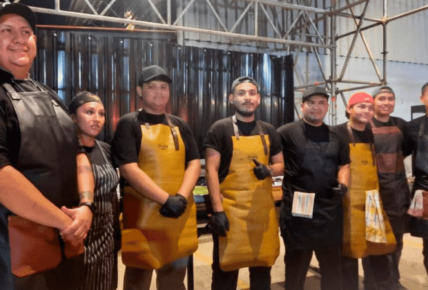 Chopp, brasas y música en vivo: así se vive la experiencia Paceña de 360° en la Expocruz 2025