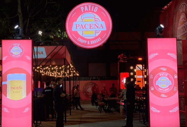 Chopp, brasas y música en vivo: así se vive la experiencia Paceña de 360° en la Expocruz 2025