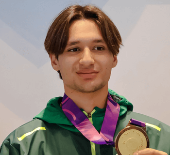 ESTEBAN MAYER: el oro panamericano que reescribe la historia de la esgrima Boliviana