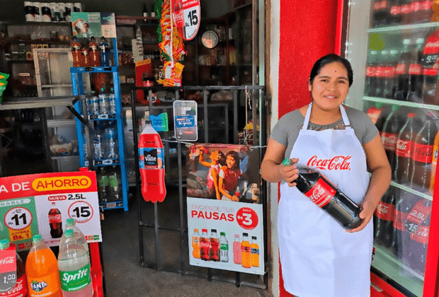 Fundación Coca-Cola de Bolivia marca el camino en programas para cuidado del agua, reciclaje, eficiencia energética y emprendimiento