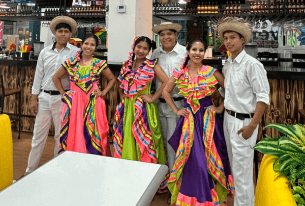 Megacentro Avenida Brasil te invita a dar un paseo por la música cruceña