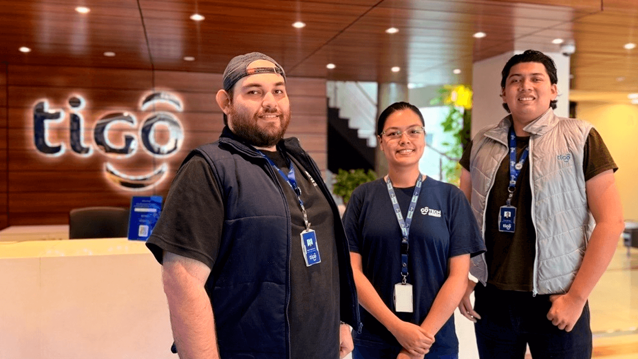 Del aula al mundo real, jóvenes cuentan cómo es su experiencia en el Bootcamp de Tigo