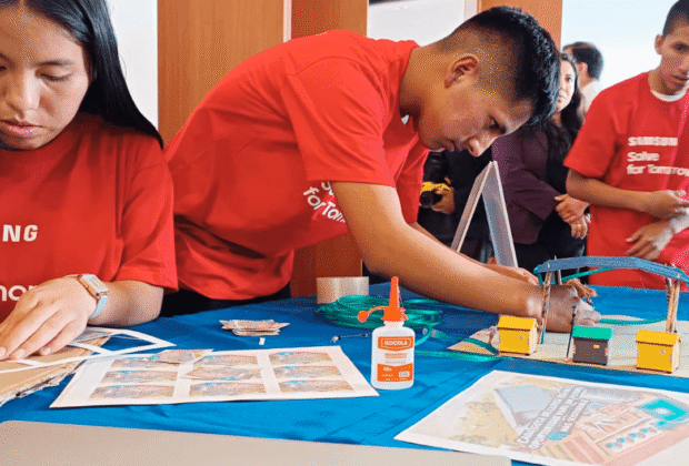 Estos son los 10 proyectos estudiantiles semifinalistas de Solve for Tomorrow Bolivia que pasarán a la votación en línea