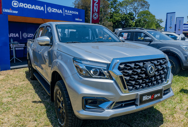 Rodaria llega a Feria Agro Vidas 2025 con su flota completa de camionetas todo terreno ZNA para los agricultores bolivianos