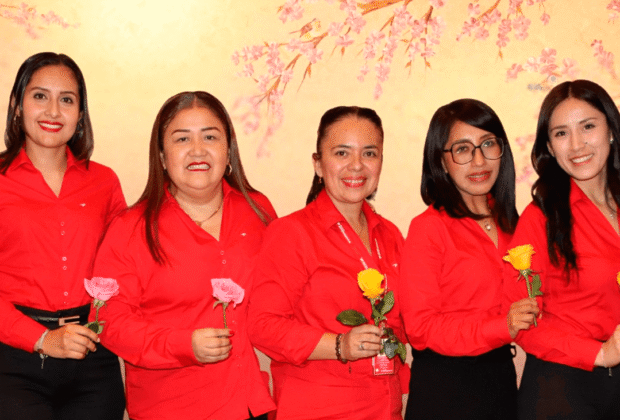 Banco Económico es uno de Mejores Lugares para Trabajar para Mujeres en Bolivia 2025