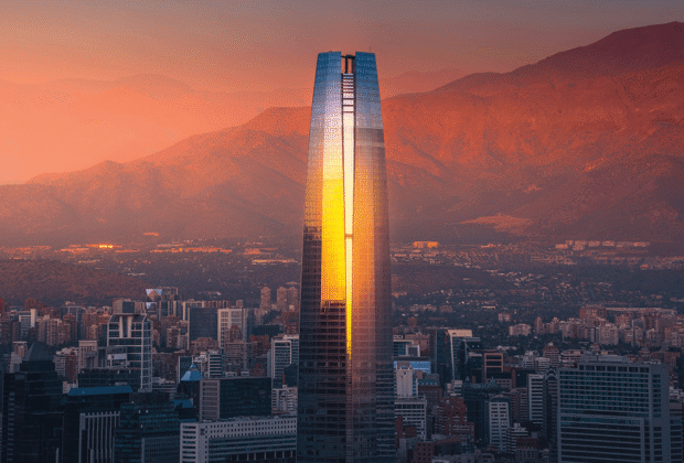 Santiago de Chile: una capital vibrante entre montañas, historia y modernidad