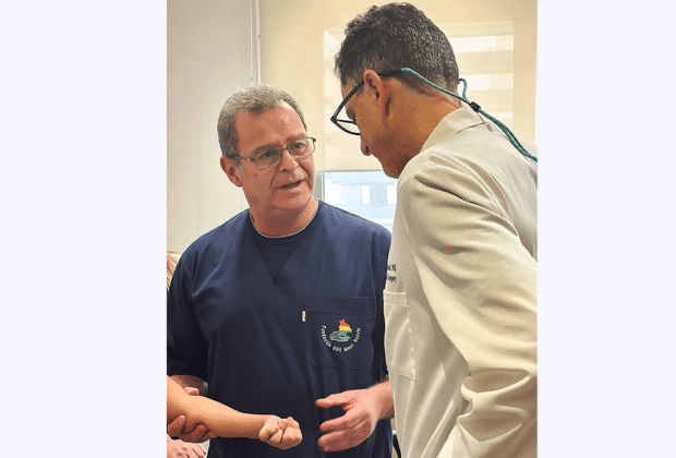 35ª Campaña gratuita del Programa Manitos: cirugías que transforman vidas en Santa Cruz