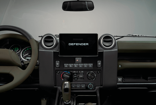 DEFENDER V8 CLASSIC: cuando el legado se viste de alto rendimiento