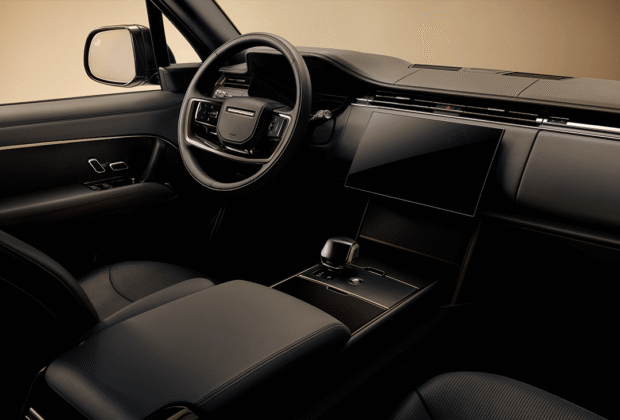 RANGE ROVER SV BLACK: el lujo llevado a su forma más silenciosa y poderosa