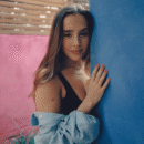 Evaluna regresa a su era de solista con "Rollitos de papel"