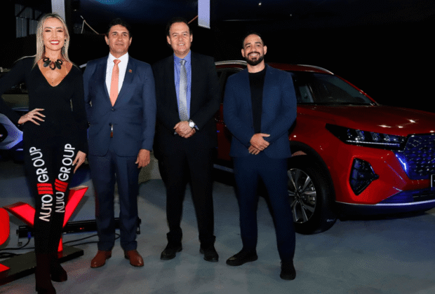 Himla, la primera camioneta de Chery en Bolivia, fue presentada por AutoGroup y Astara en Fexco 2026