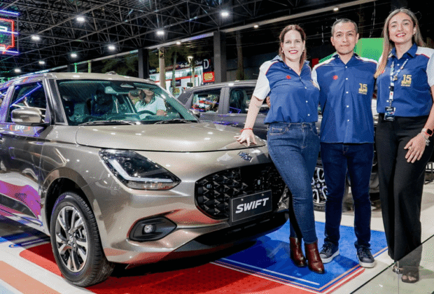 Suzuki celebra 15 años en la cima del mercado boliviano y lo festeja en la Fexco con sabor cochabambino