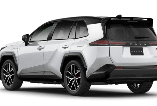 TOYOTA RAV4: carácter, inteligencia y dominio en movimiento